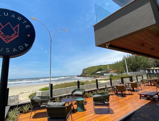 restaurante na praia da cal
