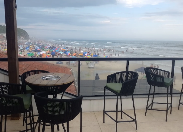 restaurante na praia da cal