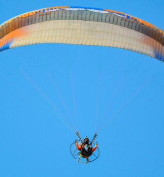 Voo Duplo de Paramotor em Torres