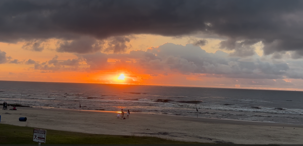 Nascer do SOl na Praia